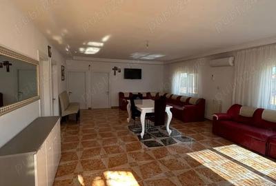 Inchiriez dormitoare pe timp de vara casa la curte 150 de lei pe zi un dormitor - 2