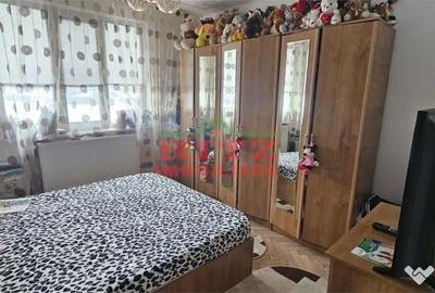 Apartament cu 3 camere decomandat în Central - 8