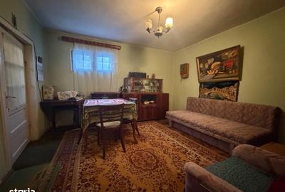 Casă cu 3 camere în Tomis I - 8
