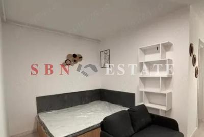 Garsonieră decomandată în Titan - 2