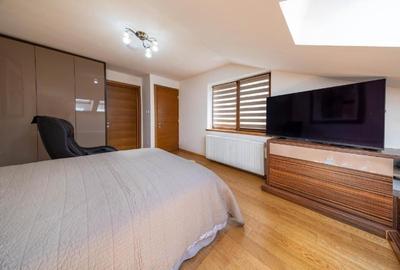 VILA  6 CAMERE/ TREI BRAZI, PREDEAL - 12
