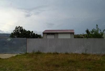 Spațiu comercial, de 100 mp, în Central