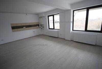 Apartament cu 3 camere decomandat în Ozana - 1