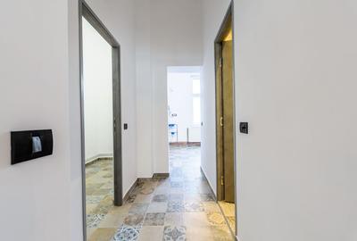 Apartament ULTRACENTRAL cu 3 camere, la cheie, renovat recent - 9