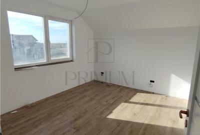 Duplex cu 3 camere cu Canalizare în Moșnița Nouă - 3