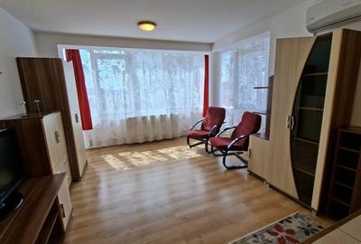 Apartament cu 3 camere semidecomandat, mobilat în Gara Mica - 2