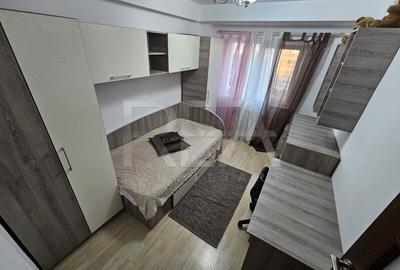 Apartament cu 3 camere semidecomandat, mobilat în Văcăresti - 4