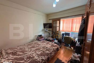 Apartament cu 3 camere decomandat în Malu Roșu - 4