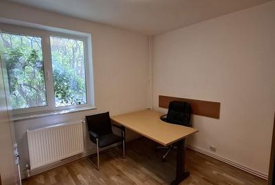 Apartament cu 4 camere în Central - 9