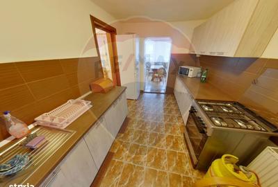 Casă cu 4 camere în Valea Hotarului - 12