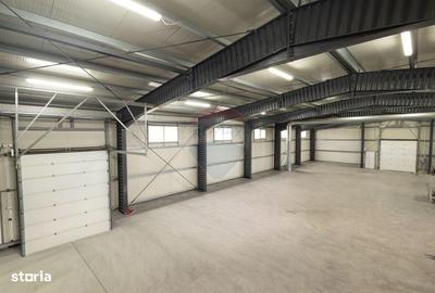 Spațiu comercial, de 800 mp, în Central - 9