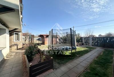 Casa individuala cu 7 camere in Mosnita Veche - 2