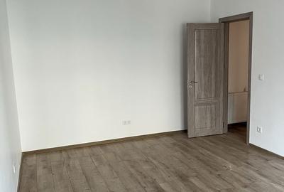 Apartament cu 3 camere în Central - 2