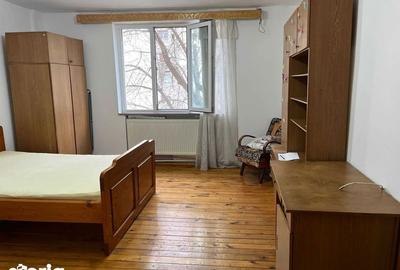 Garsonieră în Central