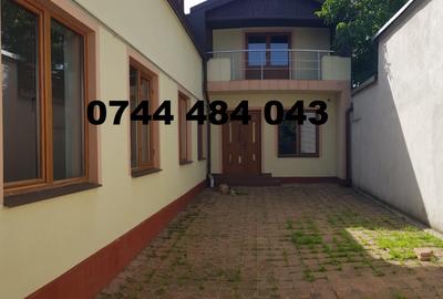 Casă cu 8 camere cu Teren 380 Mp în Dorobanți - 2