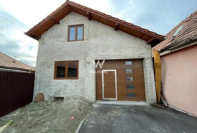 Casă individuală cu 5 camere în Gușterița