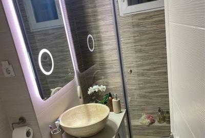 Apartament cu 2 camere decomandat în Crâng - 1