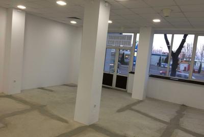 Spațiu comercial, de 122 mp, în Cetate - 3