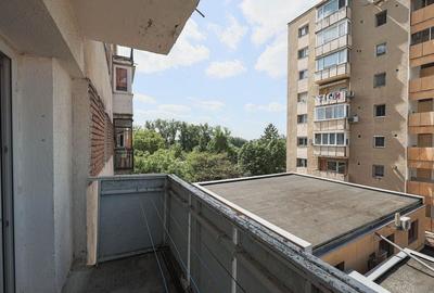 Apartament 2 Camere - Micalaca, Zona 300, Malul Mureșului