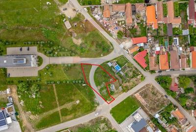 Teren Construcții intravilan de 721 mp, în Vladimirescu - 3