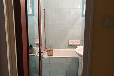 Apartament cu 2 camere decomandat, mobilat în Micro 13 - 7