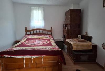 Casa Gugesti, sat Oreavu, 1870 mp teren - 5