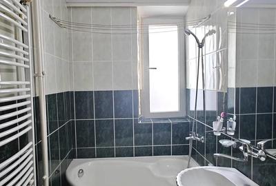 Apartament cu 2 camere semidecomandat în Central - 1