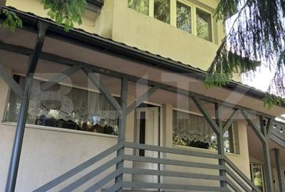 Cabana de vanzare cu teren generos in Belis