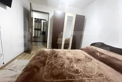 Apartament de vanzare, cu 2 camere, zona Unirea , suprafata 40 mp - 4