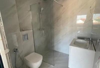 Apartament cu 3 camere decomandat în Siloz - 2