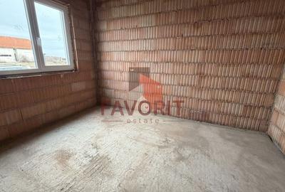 Duplex despartit | 4 camere | Asfalt si toate utilitatile | Zona excelenta - 5