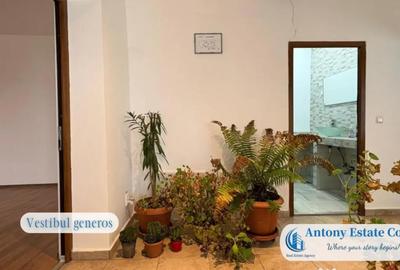 Spațiu comercial, de 64 mp, în Central - 2