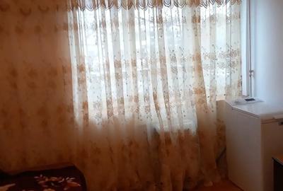 Garsonieră decomandată în Central - 4