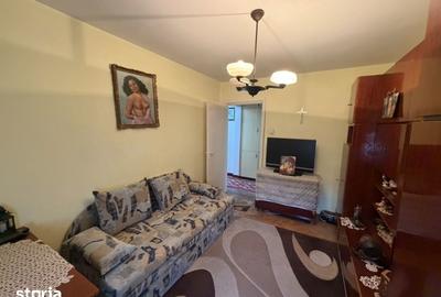 Apartament cu 3 camere în Micro 14 - 7