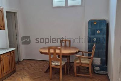 Apartament cu 4 camere în Ultracentral