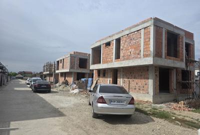 Casă cu 4 camere în Central - 8