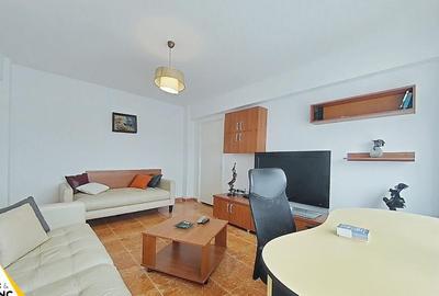 Apartament primitor Ultracentral cu 3 camere pe Bdul Revolutiei Apartament primitor Ultracentral cu 3 camere pe Bdul Revolutiei - 4