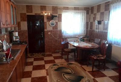 Casă cu Teren 1000 Mp în Bălăceanca - 4