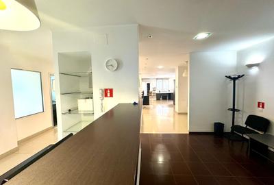 Birou Modern 170 mp | 2 Apartamente Unificate | Mobilat | Parcare Inclusă! - 2