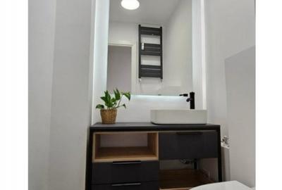 Apartament cu 3 camere decomandat în Unirii - 6