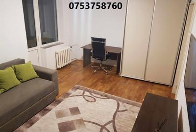 Garsonieră decomandată în Gorjului - 2