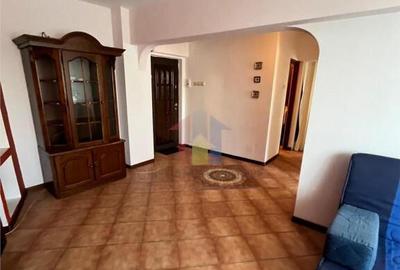 Calarasi-Bariera 2 cam 55mp etaj 2 conf 1 Decomandat Mobila - 12