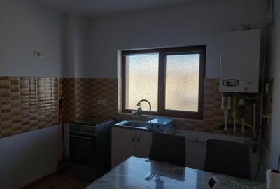Inchiriez apartament cu doua camere - 4