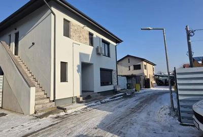 Apartament cu 3 camere semidecomandat, mobilat în Central - 9