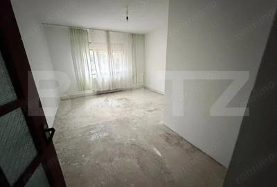 Casă cu 4 camere cu Teren 1511 Mp în Ghiroda - 3
