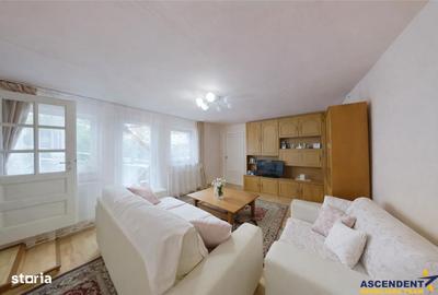 Casă cu 2 camere în Cetatea - 1