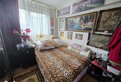 Apartament cu 2 camere decomandat, mobilat în Circumvalațiunii - 12