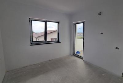 Casă individuală cu 4 camere cu Teren 300 Mp în Sud - 13