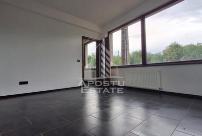 Spatiu comercial cu etaj, pentru activitati diverse - 3