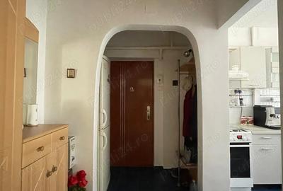 Vand apartament cu 2 camere Vand apartament cu 2 camere - 3